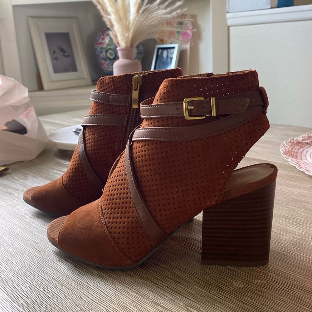 Brand new Franco Sarto heels
